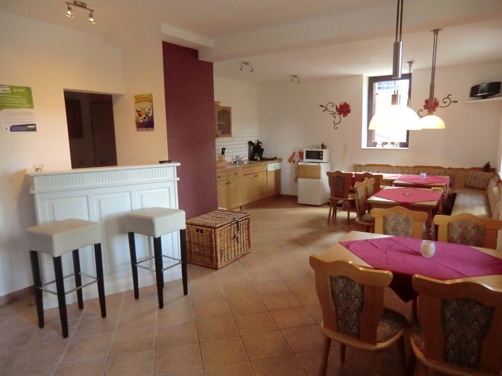 Guest house & Ferienwohnung Oberhof 810 M